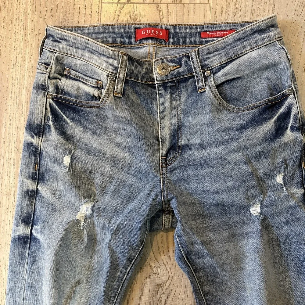 Guess men size